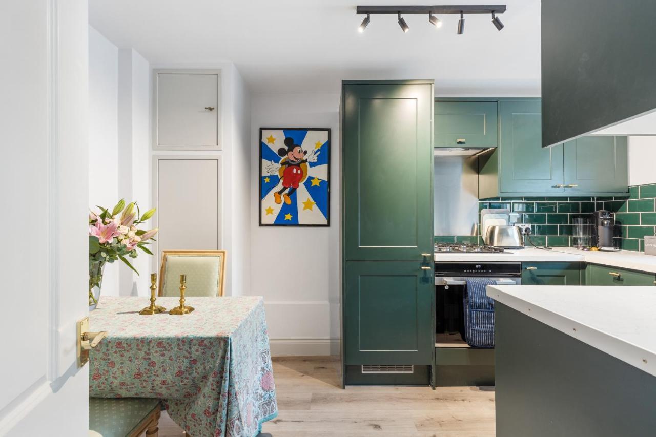 Bright & Cosy Gem ~ Battersea Park View ~ King Bed Appartement Londen Buitenkant foto